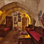 Szálloda Travel Cave 2*