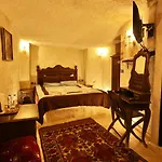 Travel Cave