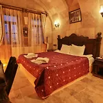 Szálloda Travel Cave 2*