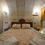 Szálloda Travel Cave 2*