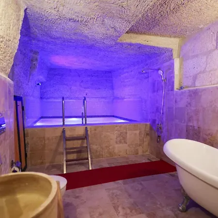 Отель Travel Cave