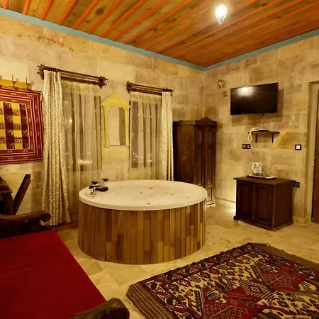 Hotel Travel Cave