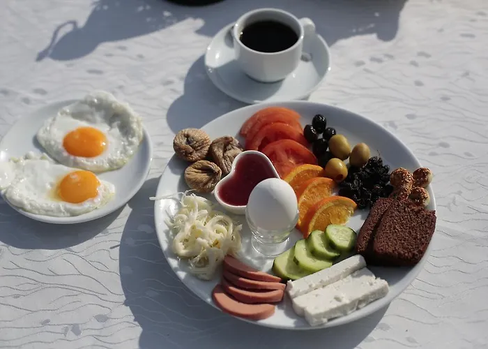 Travel Cave Szálloda 2*