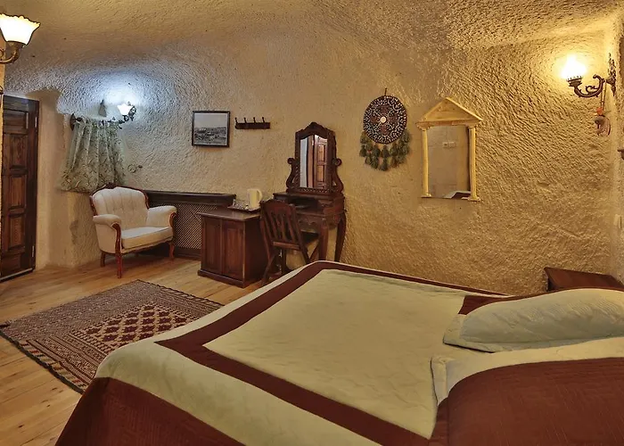 Travel Cave Szálloda 2*