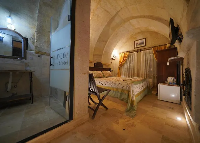 Travel Cave Szálloda 2*